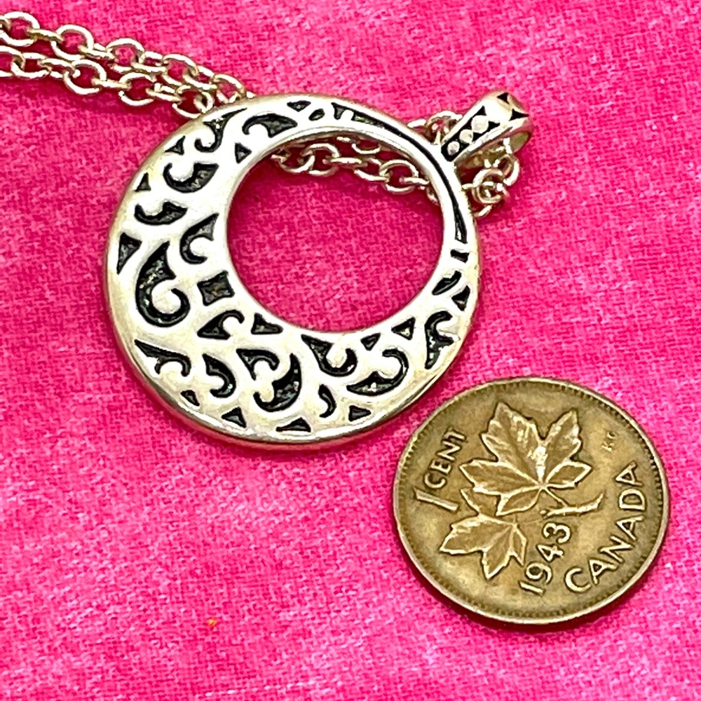 Premier Designs Silver Necklace - image 6